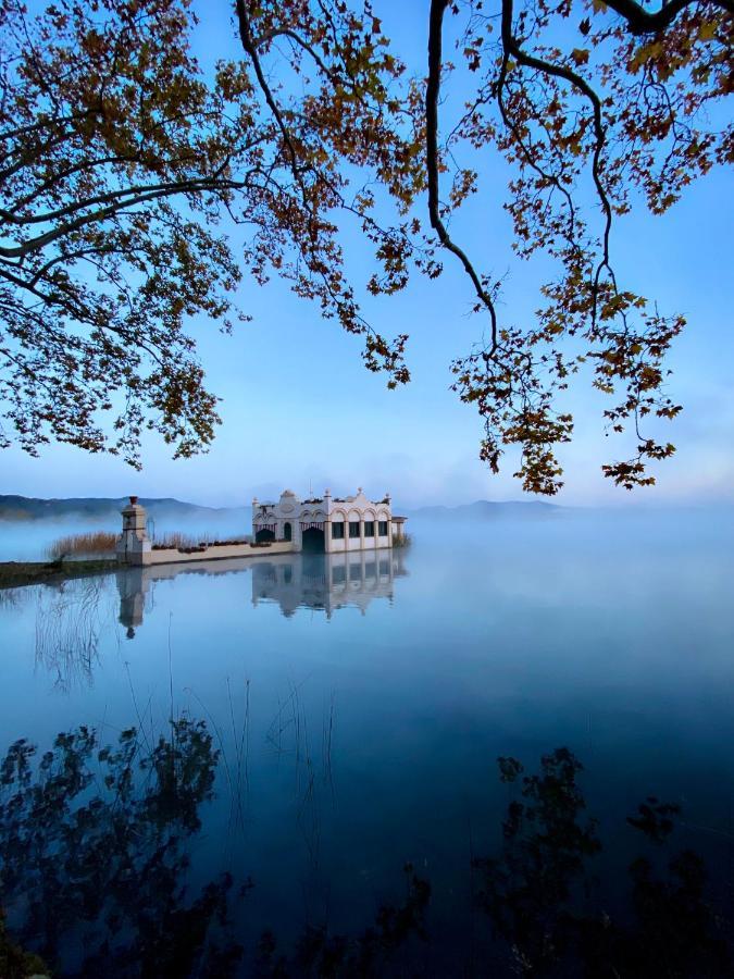 Jasalpi Unico Apartamento Delante Del Lago De Баньолес Экстерьер фото